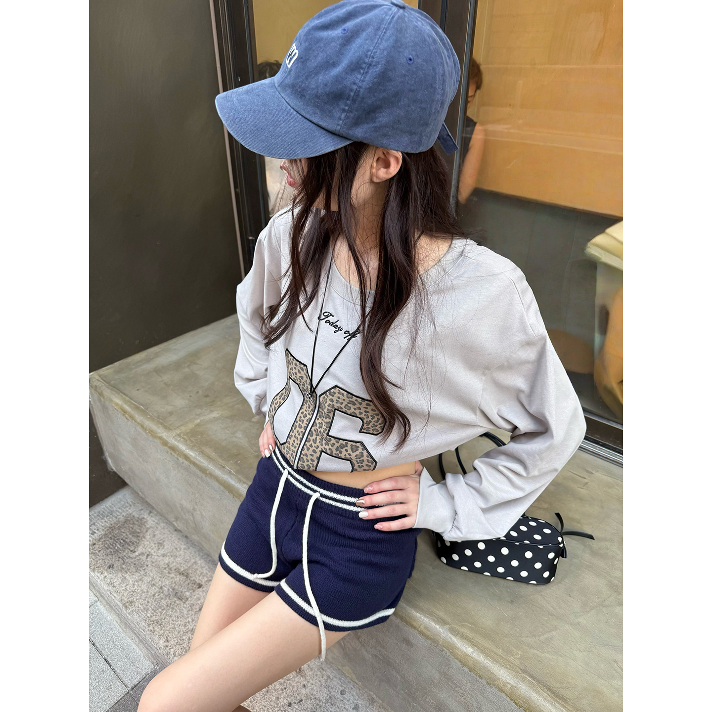 荒荒家运动风针织短裤