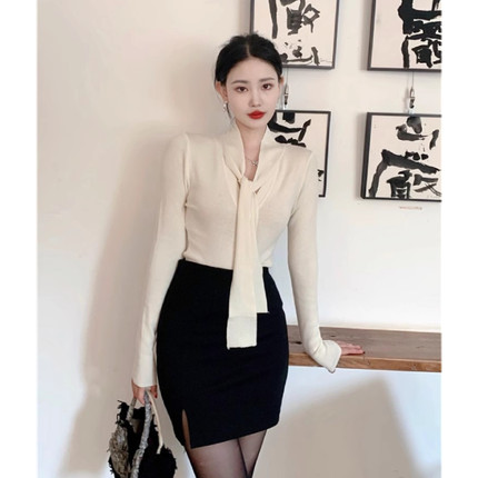 法式绝美飘带v领针织衫毛衣女秋冬225新款修身性感系带打底衫上衣