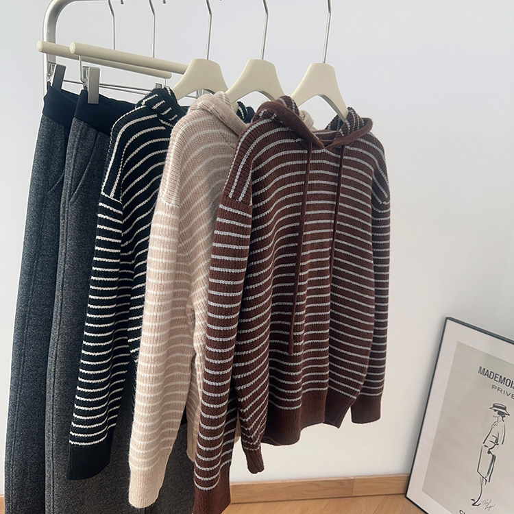 韩系连帽条纹毛衣宽松显瘦