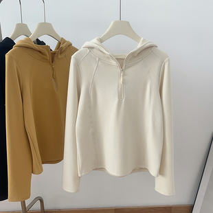 IMCC设计感小众半拉链磨毛加绒短款连帽卫衣女冬亲肤帽衫内搭上衣