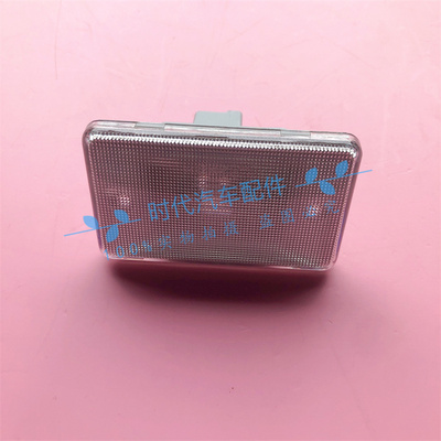 配套帕杰罗V31门灯总成