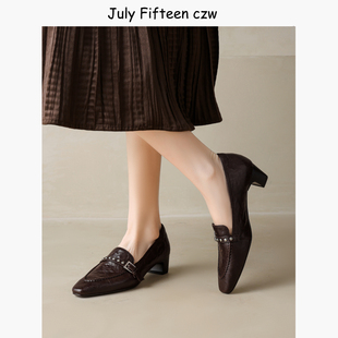 单鞋 女方头粗跟铆钉皮带扣一脚蹬小皮鞋 羊皮英伦风乐福鞋 2026新款