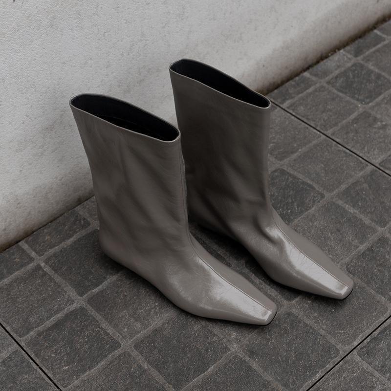进口头层牛皮~2025秋新款法式复古中筒靴女方头3cm坡跟直筒短靴