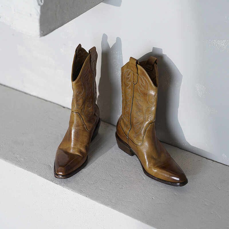 【真皮大底】意大利进口水洗马皮重工刺绣做旧西部牛仔靴女马丁靴