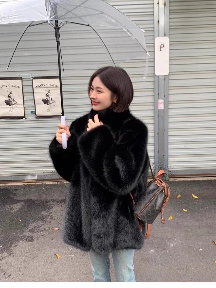 黑色狐狸毛皮草外套女中长款2024冬新款时尚环保毛毛立领大衣加厚