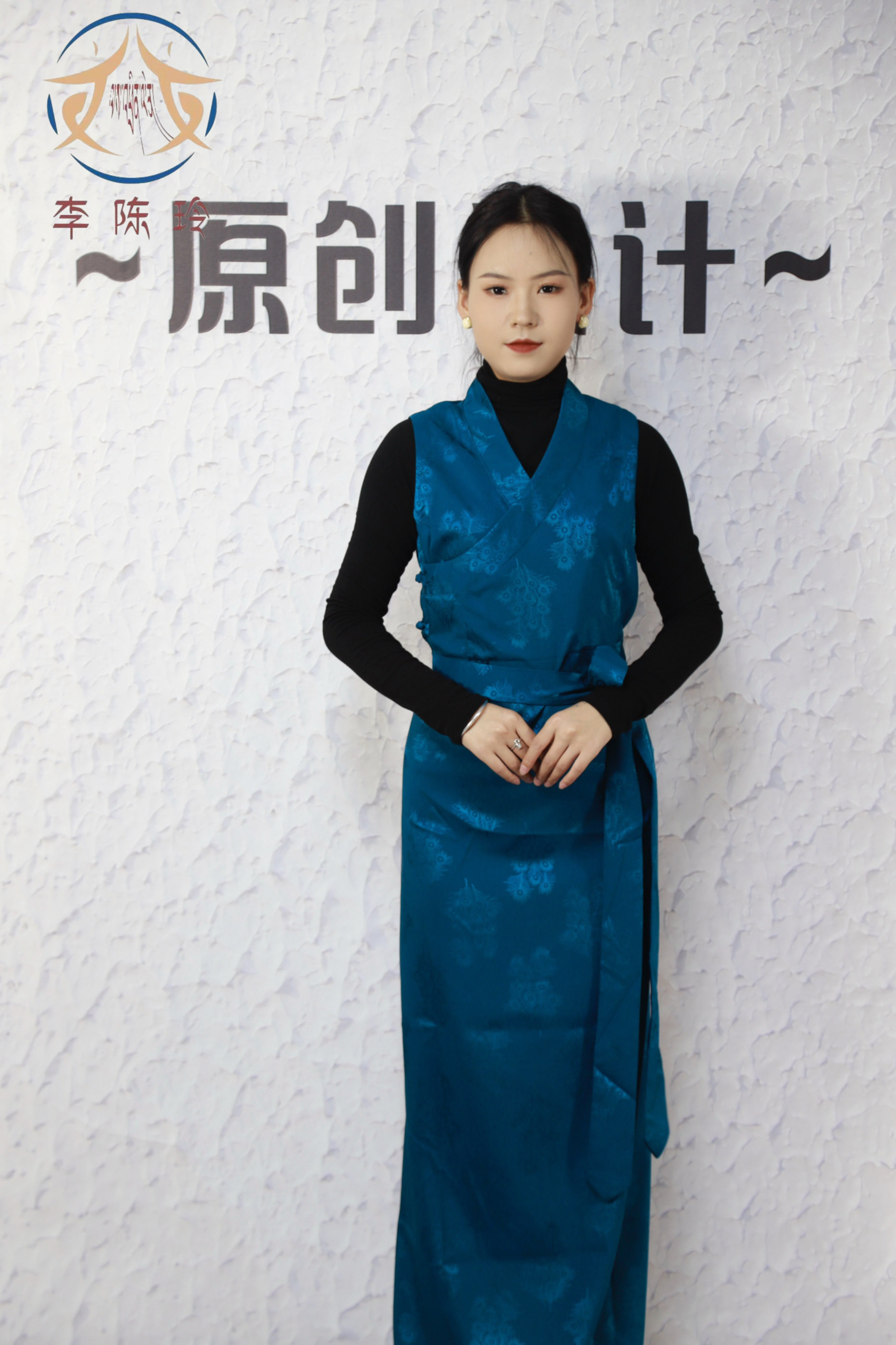 藏族服装女新款博拉裙西藏服少数民族舞蹈长裙藏装服饰藏式演出服
