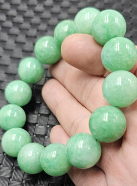 翡翠玉豆绿色圆珠玉石手链