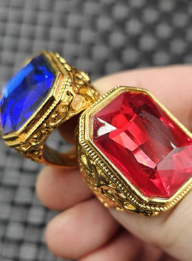 冰种红锆石方形玉石戒指