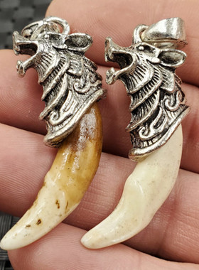 饰品吊坠人造狗牙挂件藏银镶嵚