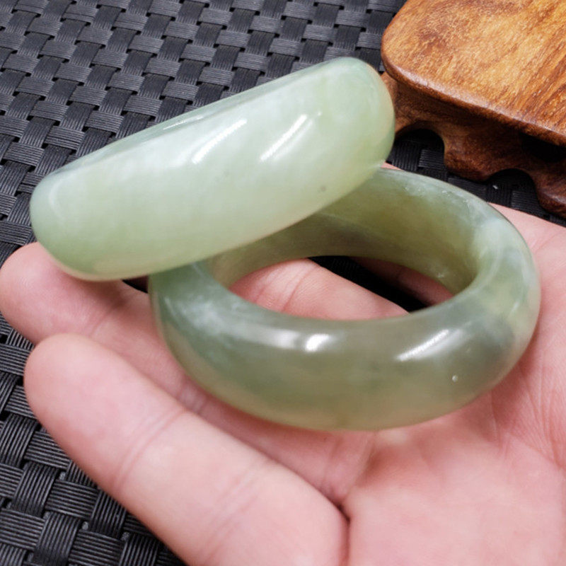 新款精美天然玉石冰种岫玉平安环吊坠多色岫玉平安扣吊坠车挂玉坠