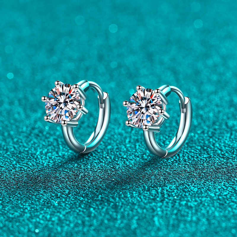 D色1克拉莫桑石S925纯银镀铂金六爪素圈耳扣耳饰日常精致女友礼物,饰品/流行首饰/时尚饰品新,银饰耳饰,淘宝优惠券,粉丝福利购,淘宝优惠卷