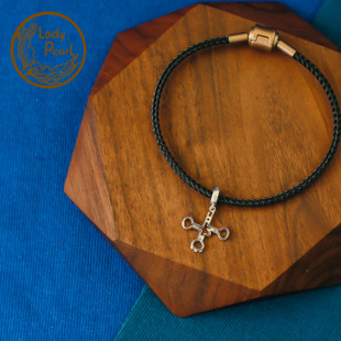 Lady pearl 925镀14k白金转运tRNA 转运珠手链礼物理科生的浪漫