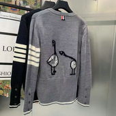 1914嵌花大雁V领开衫 THOM BRASSY