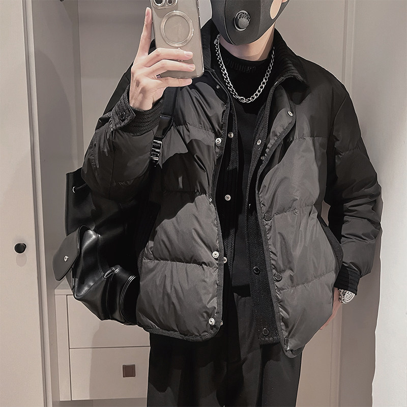 Y105-P218控298外聚酯纤维编织面料拼接假两件翻领羽绒服50绒图片