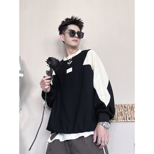WY279-M-3XL P58-控88   65%棉，35%涤纶 牛角插肩拼接卫衣图片