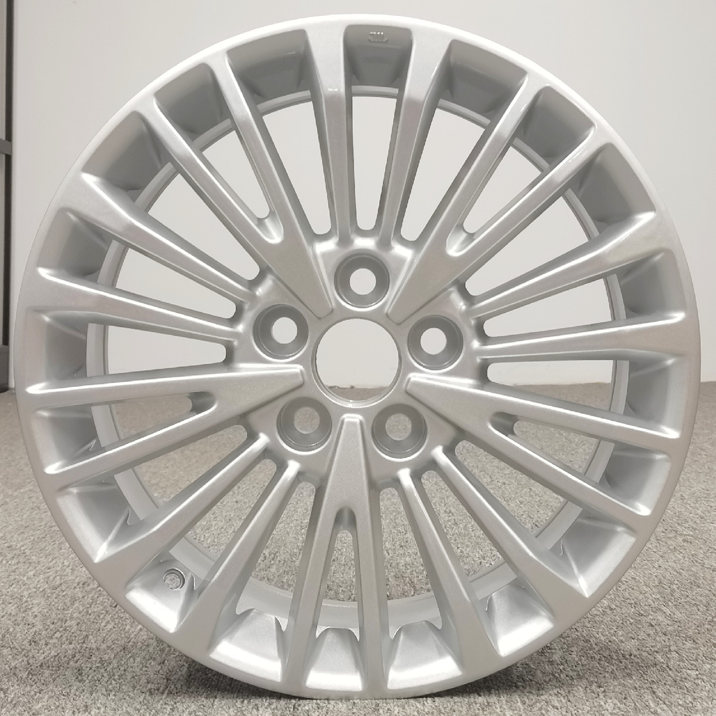 适用于17寸凯美瑞轮毂 卡罗拉 锐志 皇冠格瑞维亚锋兰达轮毂K9162