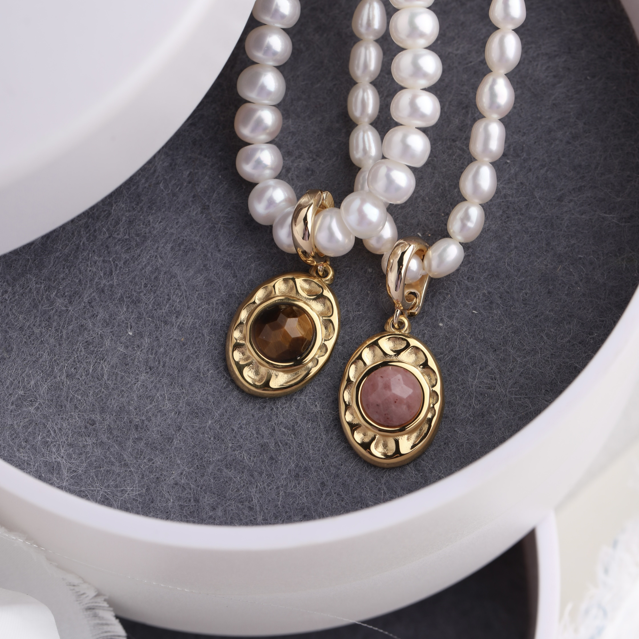 复古美拉德色钛钢不褪色项链吊坠