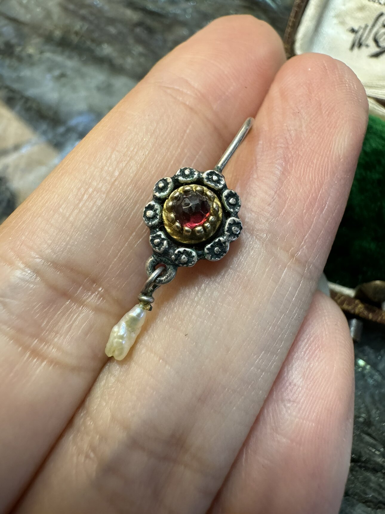 原创设计耳环女轻奢气质耳钉维多利亚波西米亚石榴石色通体925银,饰品/流行首饰/时尚饰品新,银饰耳饰,淘宝优惠券,粉丝福利购,淘宝优惠卷