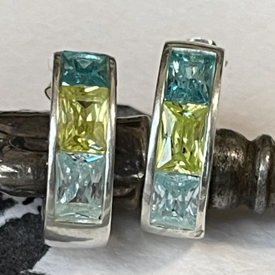 青春洋溢糖果色汽水渐变蓝绿色清新可爱银耳圈通体925银耳钉耳环