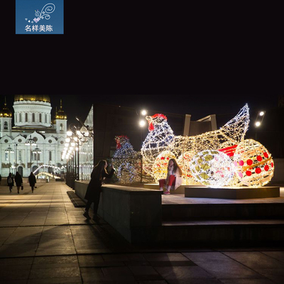 名样美陈户外大型铁艺发光纪年母鸡下蛋动物商场DP点灯光手工定制