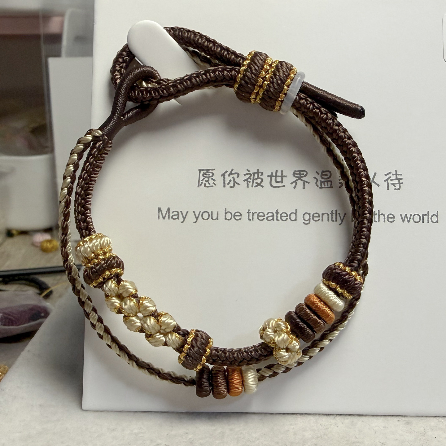 双层叠戴桃花结手绳手工编织绳可穿珠串黄金转运珠可调节编绳手链
