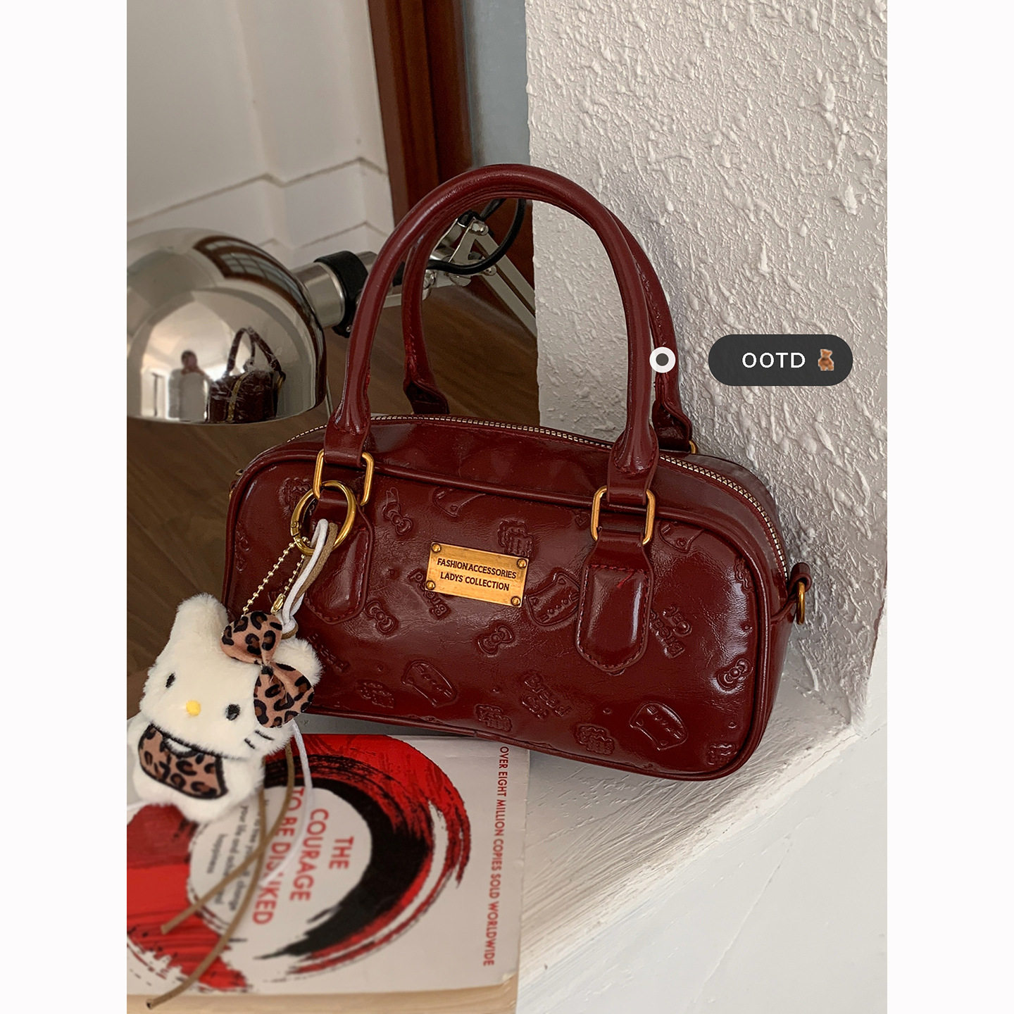 复古小众质感手提包女式小拎包2026新款卡通压花小方包百搭斜挎包,箱包皮具/热销女包/男包,小方包,淘宝优惠券,粉丝福利购,淘宝优惠卷