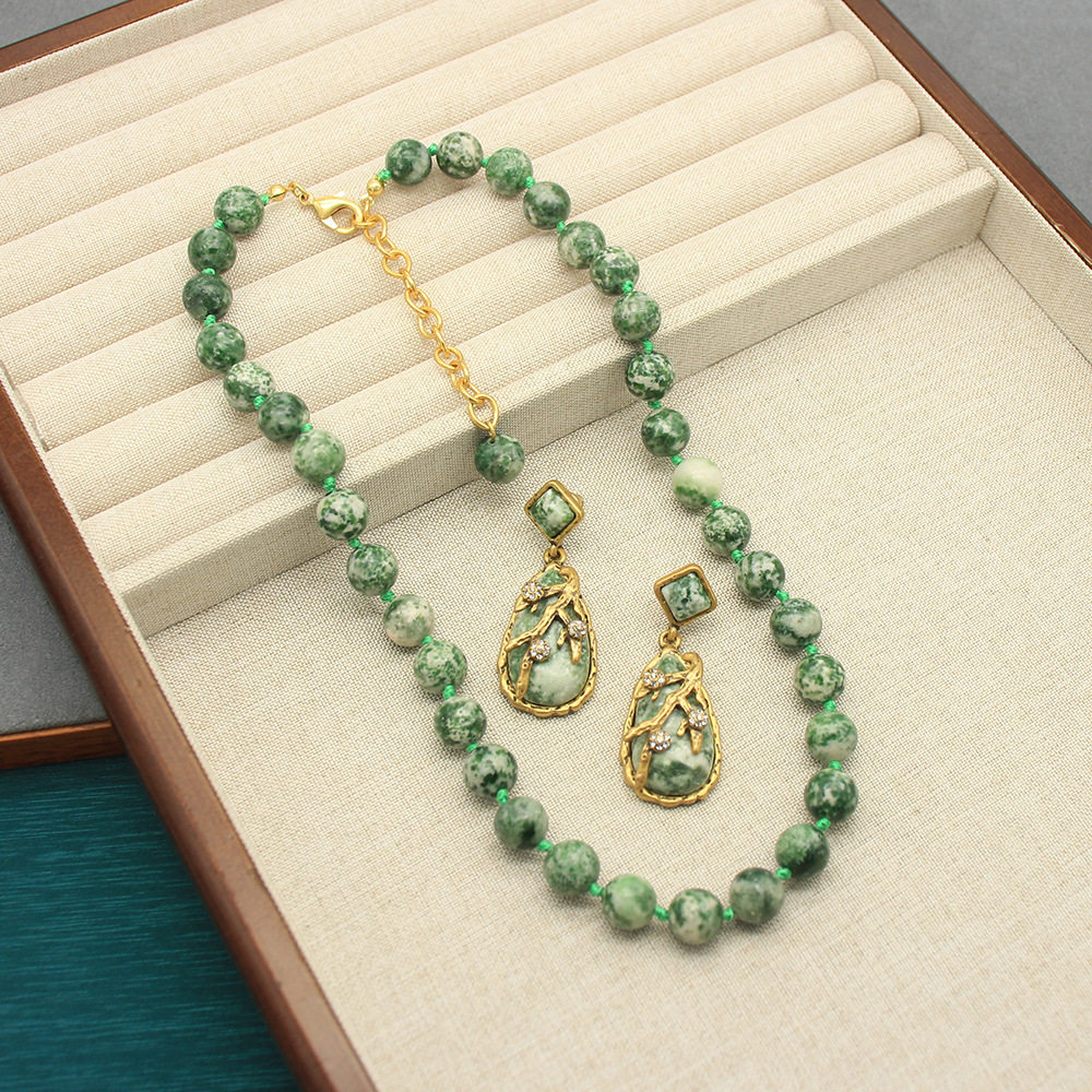 青岛中古复古耳环新中式国风优雅水滴石头耳钉青海翠石料耳饰