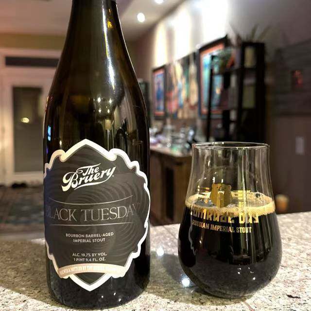布鲁瑞黑色星期二过桶世涛啤酒