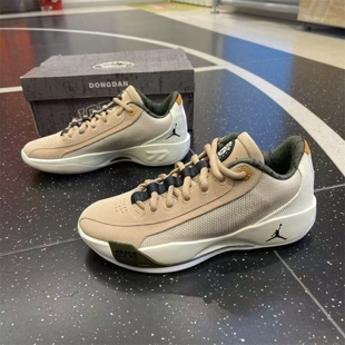 东契奇实战抗扭防滑低帮篮球鞋 耐克JORDAN LUKA .77 200 HJ5199