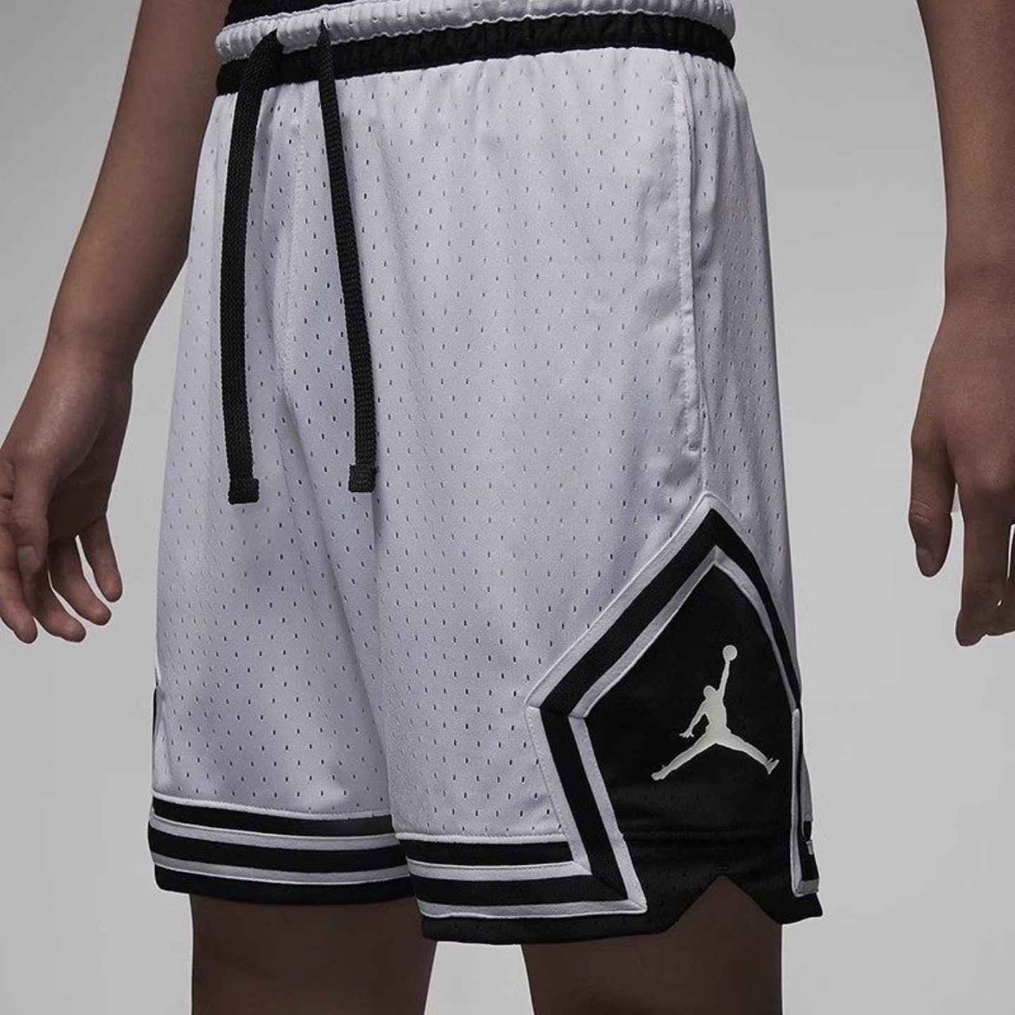 Nike耐克Jordan新款男子AJ宽松速干透气美式篮球短裤 DX1488-100