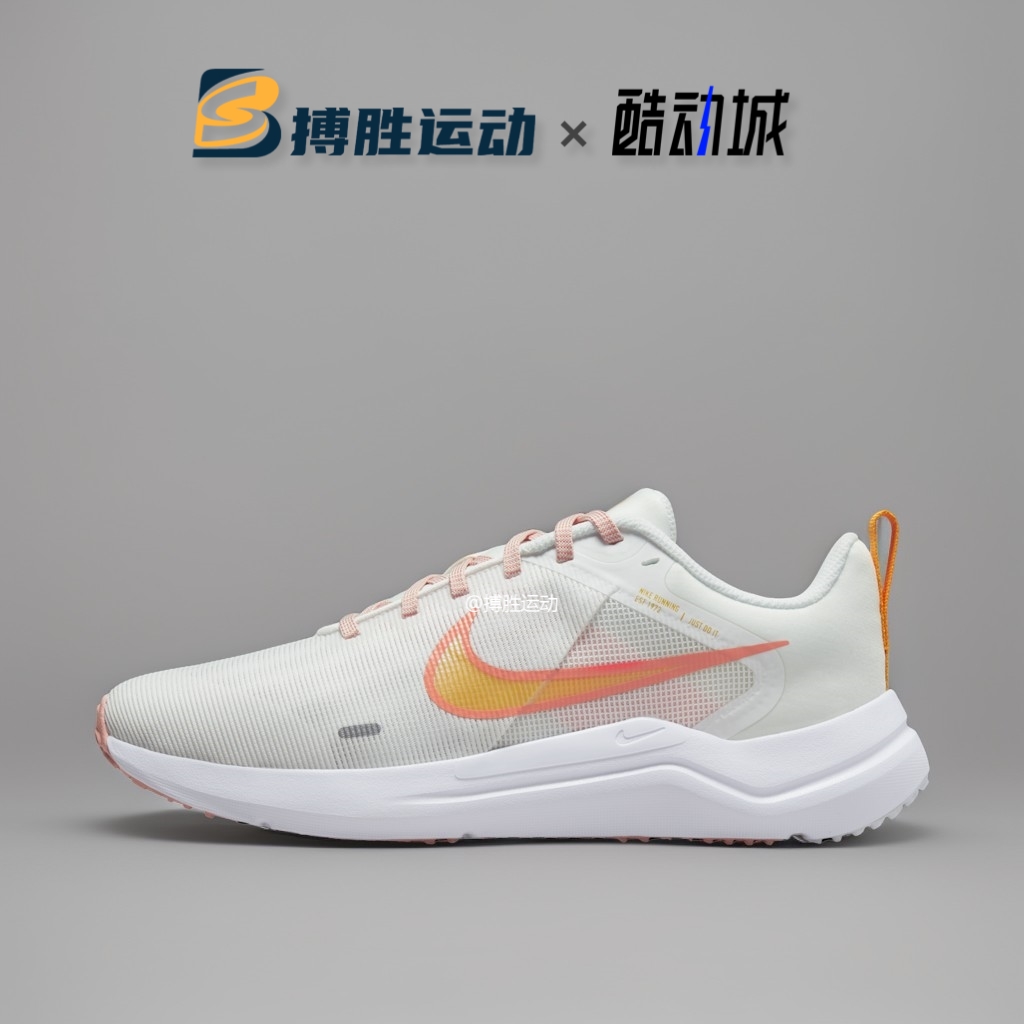 Nike/耐克女子透气跑步鞋