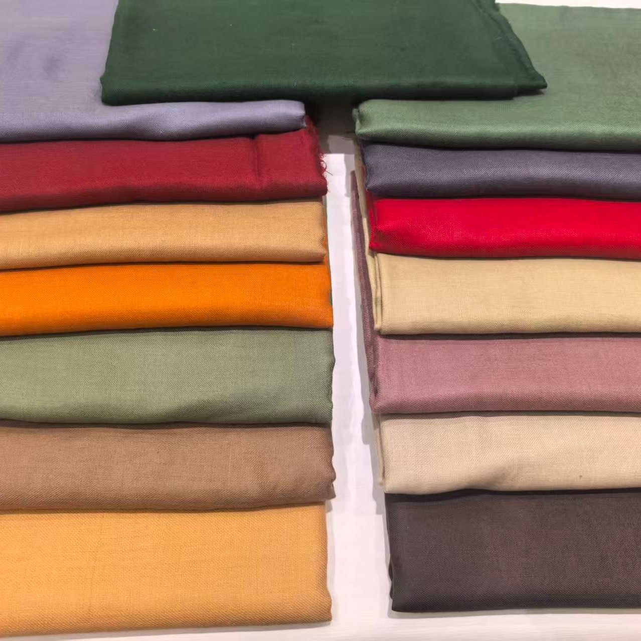 Gents超大超柔高密度素色披肩围巾