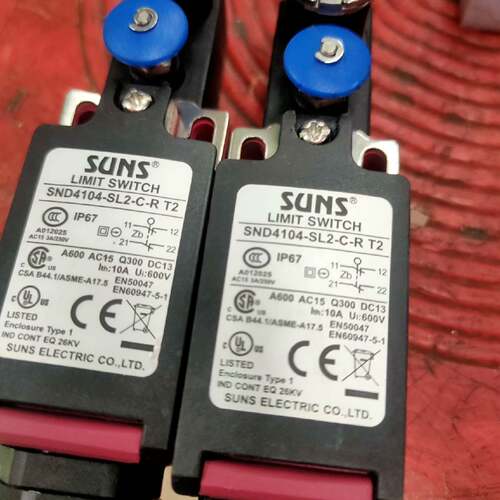 SND4104-SL2-C-RT2有2个  95新，一议价 维修！！！