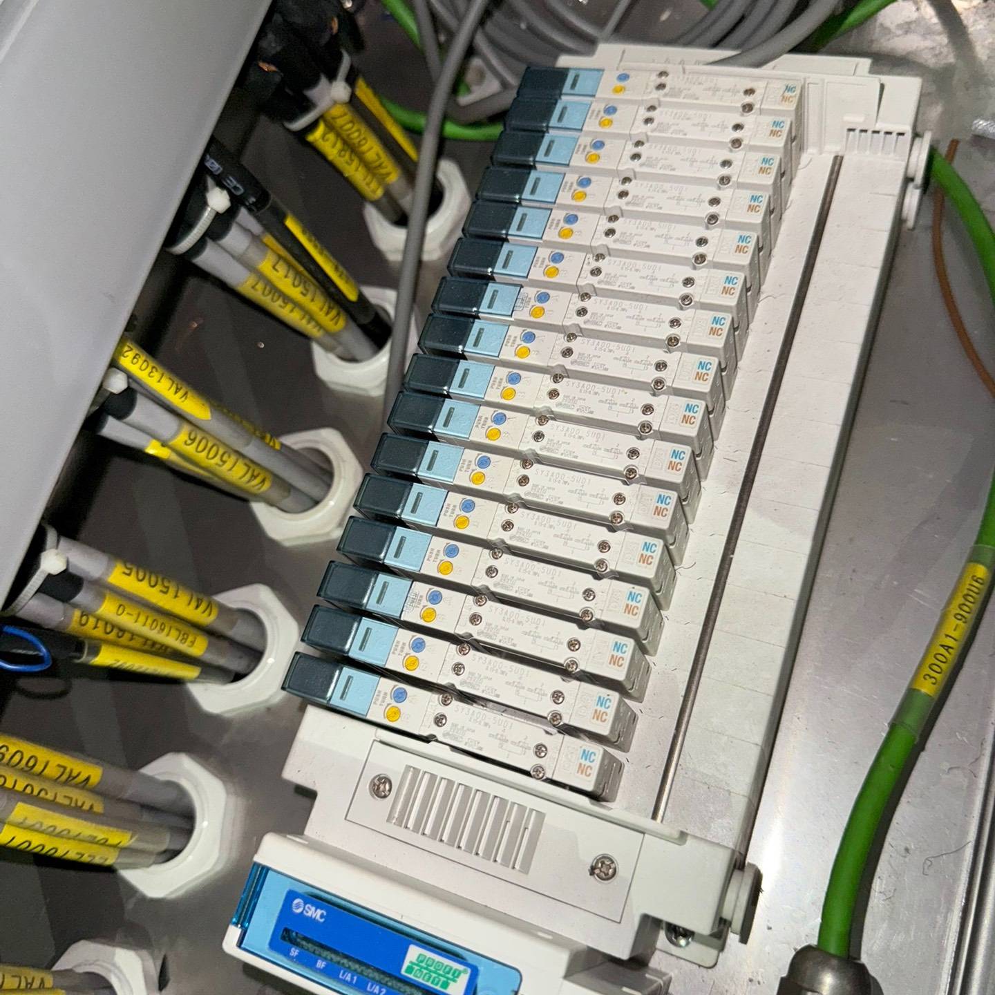 Smc电磁阀Sy3a00-5ud1要的联系30议价 维修！！！