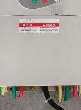 VFS9系列东芝变频器7.5KW/三相220V议价也可维修
