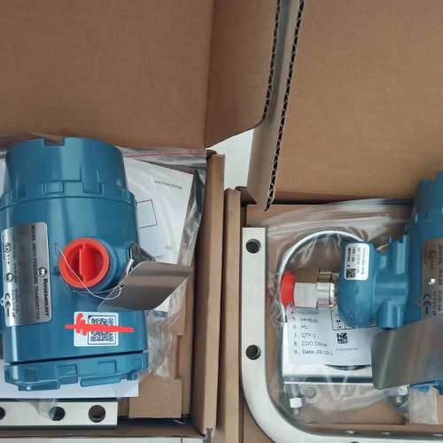 罗斯蒙特压力变送器，型号:3051GP3A2B21AB4M5议价也可维修