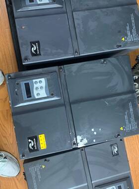 汇川驱动器变频器 IS550AT045I-1议价 维修！！！