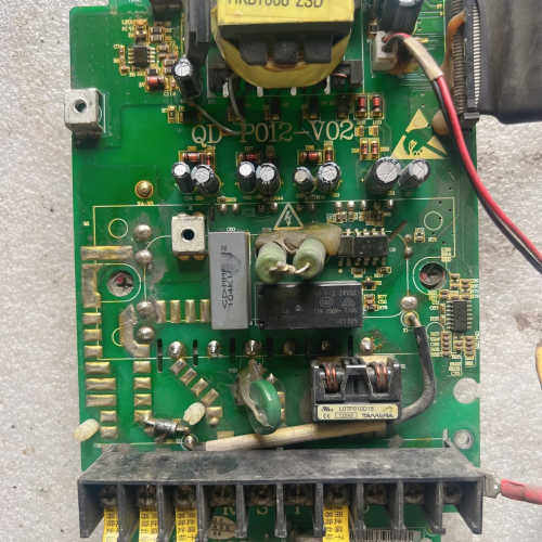 FP15R12KT3，模块带板。模块包好，板。标价包议价也可维修
