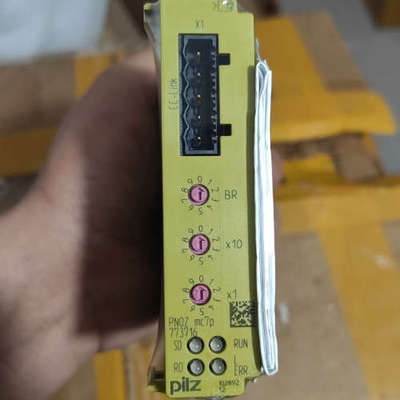PILZ皮尔兹安全继电器模块PNOZ mc7p 773716议价也可维修
