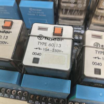 finder  TYPE 60.13有30个，线圈电议价 维修！！！