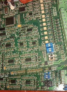 阿尔法6千变频器主板，功率下小皆有，用小电机试视好，满意下令