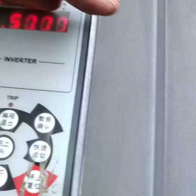 华达变频器22KW，HDVC22E4L，实物拍摄成色如图，已议价也可维修