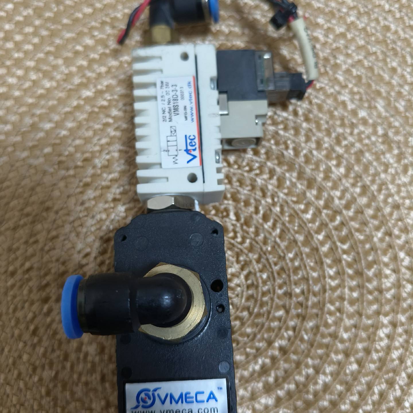 VTEC真空电磁阀VTM20-BA3-CL配VMS1议价 维修！！！