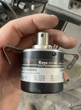 光洋编码器，TRD-2TH2500V，实拍图，成色漂亮，议价也可维修