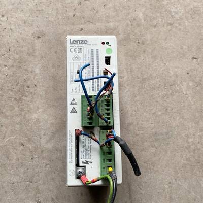 33.8201-E 伦茨变频器 实拍 包议价 维修！！！