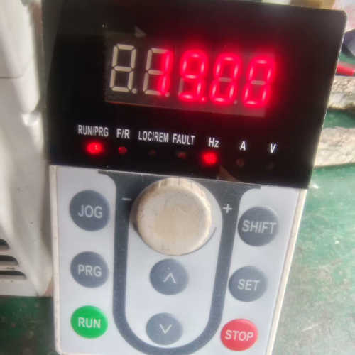 变频器面板   正泰NVF2G议价也可维修