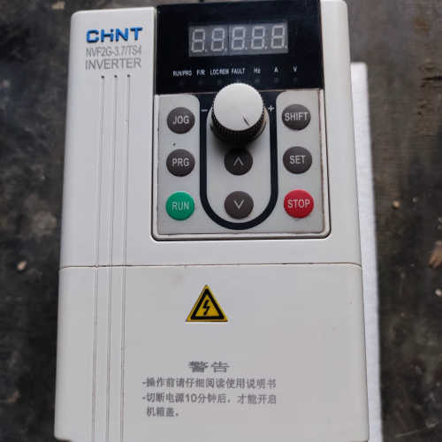 没有包装正泰变频器型号NVF2G-3.7/TS4议价也可维修