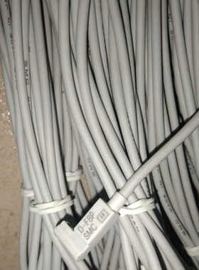 SMC磁性开关D-F8P，D-F8PL线长3米，质保一年议价也可维修