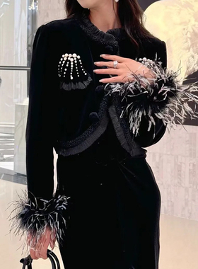 拉拉家2024冬季新款宫廷风鸵鸟毛拼接高级重工丝绒外套GZJ68075