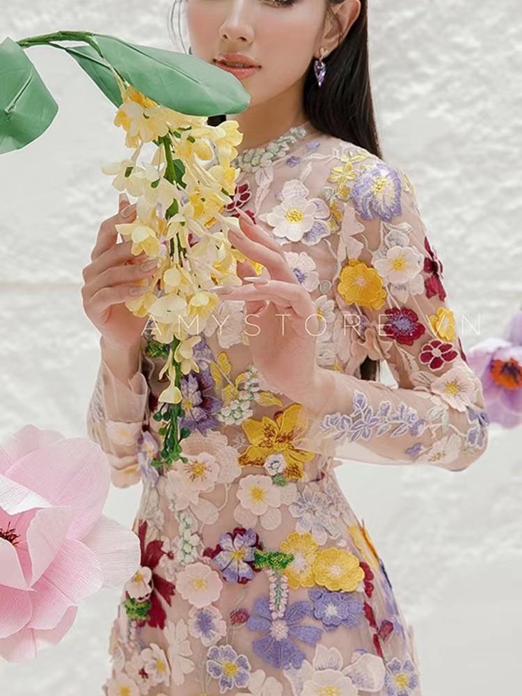 越南小众花仙子立体花朵气质长袖短款连衣裙GWL02301006